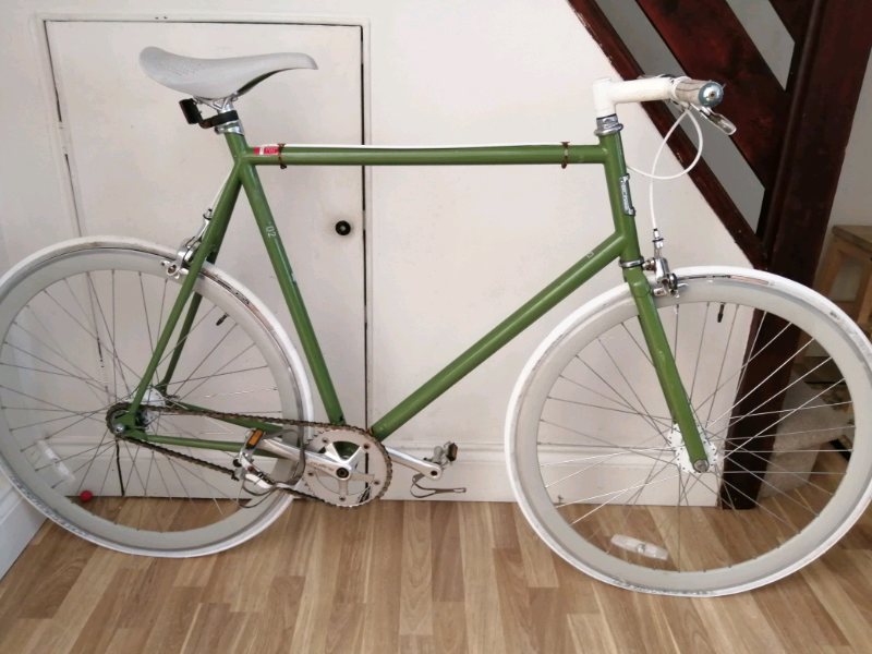 globe fixie
